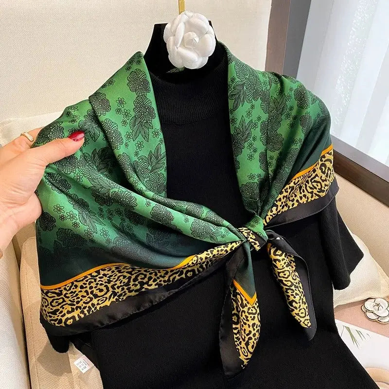 Foulard Chimio Carré Femme Vert Valentina Coeur de Foulard