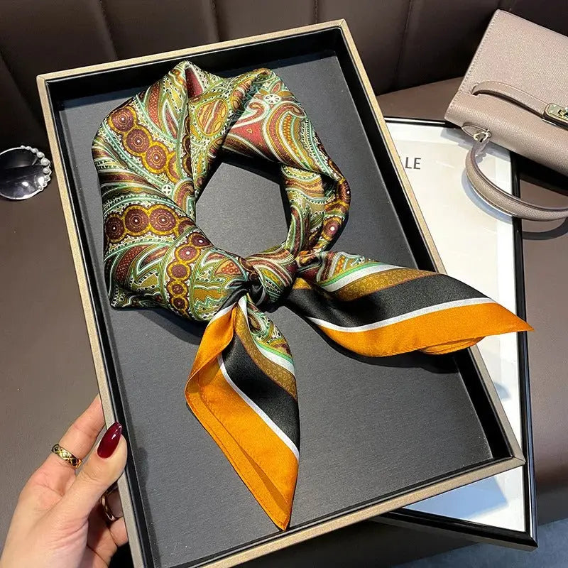 Foulard Cheveux Femme Carré Soie MAISIE Coeur de Foulard