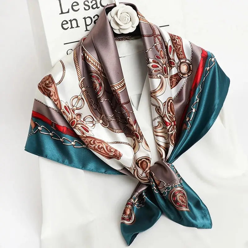 Foulard Chimio Carré Femme Multicolore Xavière - Coeur de Foulard