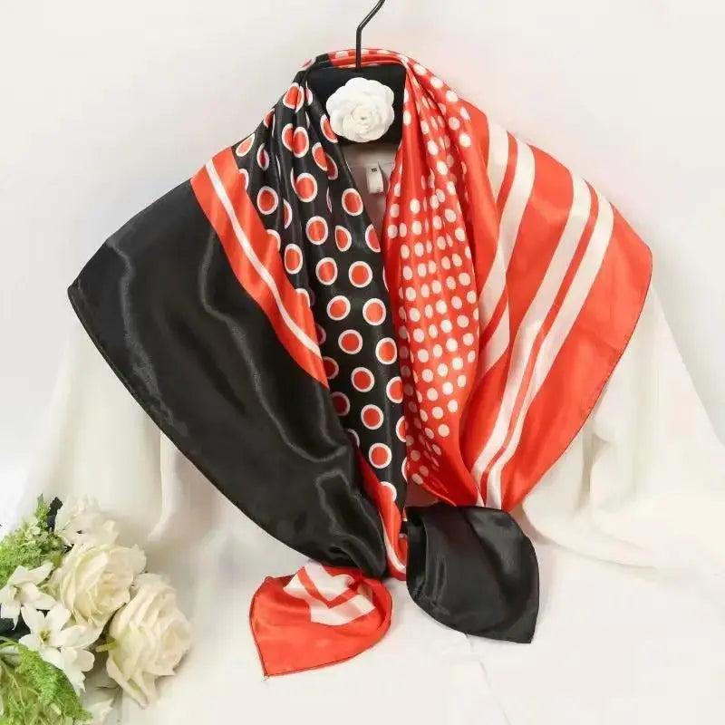 Foulard Chimio Carré Femme Rouge Noir Zahira Coeur de Foulard