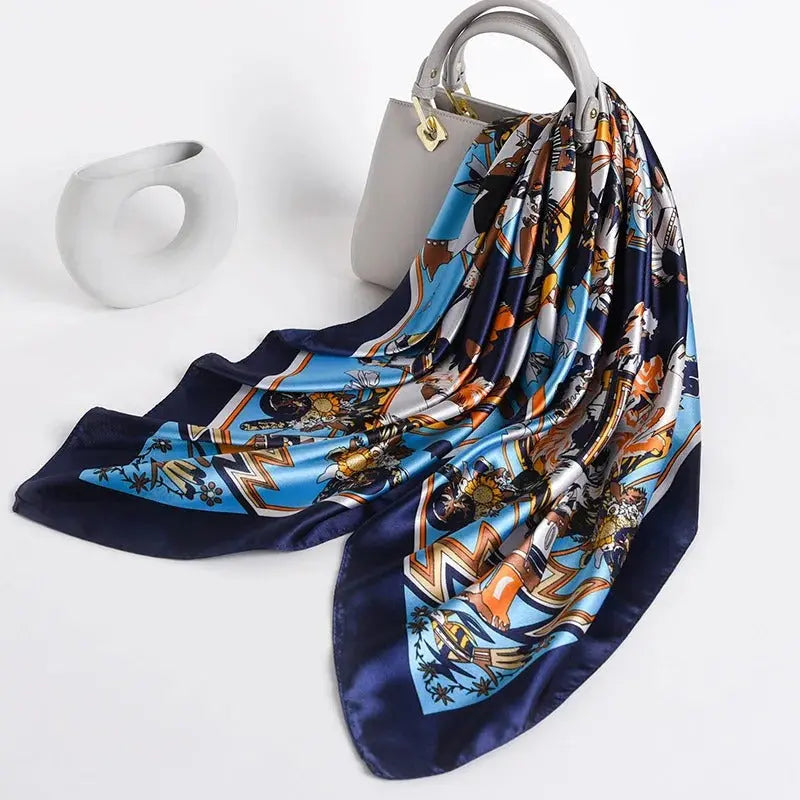 Foulard Chimio Carré Femme Bleu Marine Zoé Coeur de Foulard