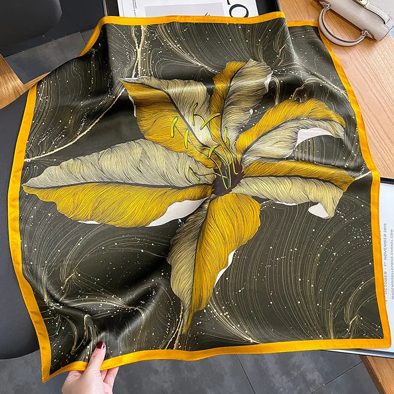 Carré de Soie - BRITA - Coeur de Foulard