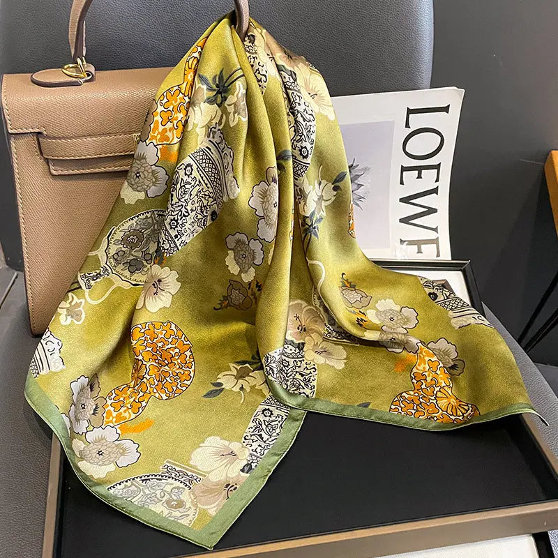 Carré de Soie - GUDRUN - Coeur de Foulard