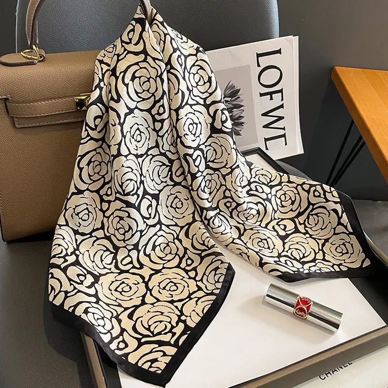 Carré de Soie - GUNNEL - Coeur de Foulard