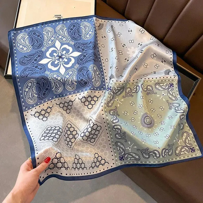 Carré de Soie - JITSUKO - Coeur de Foulard