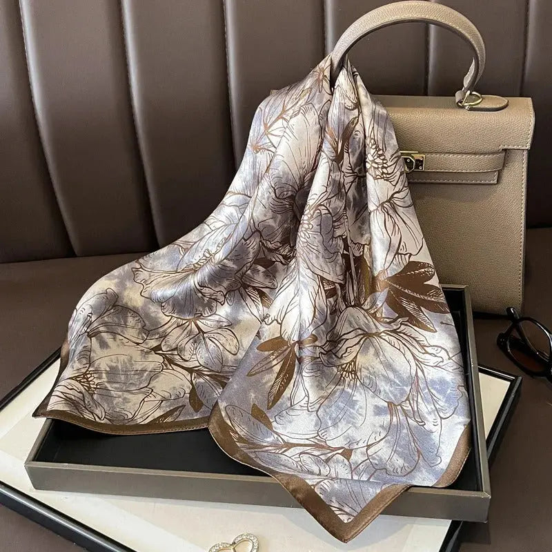 Carré de Soie - KIKO - Coeur de Foulard