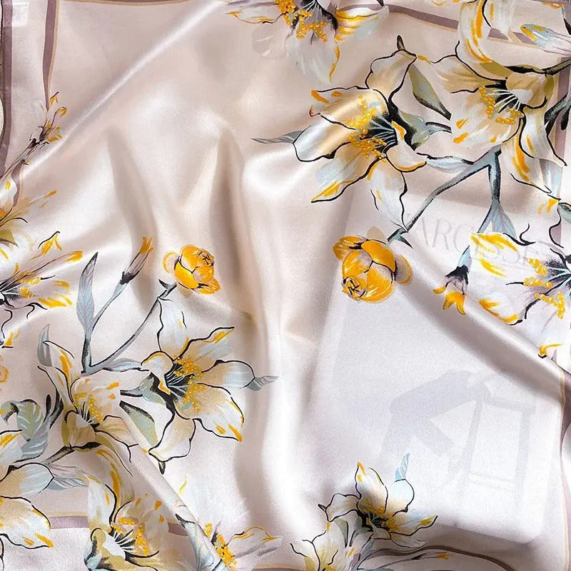 Carré de Soie - KIRSTEN - Coeur de Foulard