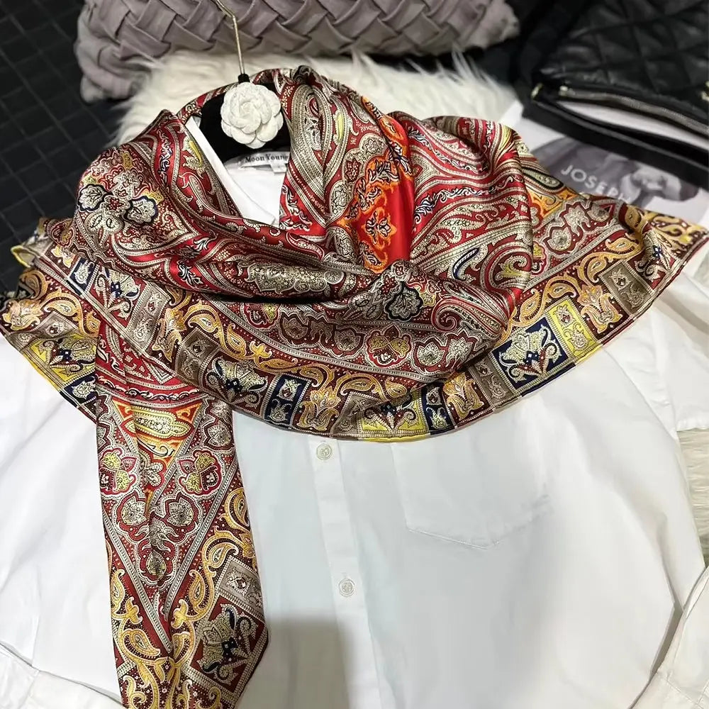 Foulard Carré Soie Femme ALBANE blanc2 Coeur de Foulard