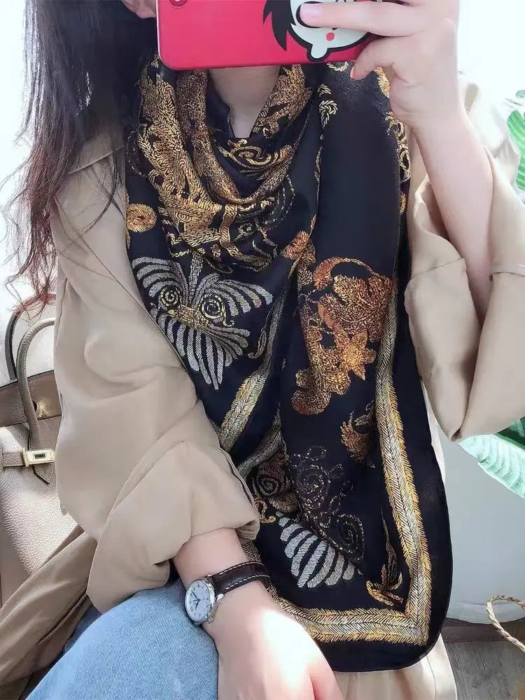 Foulard Carré Soie Femme Multicolore COLOMBE blanc1 - Coeur de Foulard