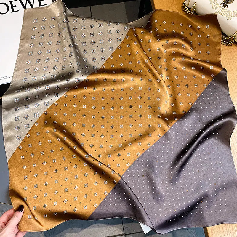 Carré de Soie - ANJA - Coeur de Foulard