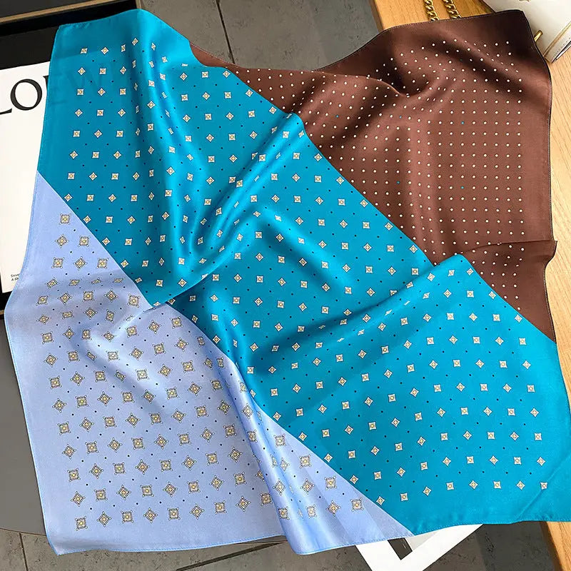 Carré de Soie - ANNELISE - Coeur de Foulard
