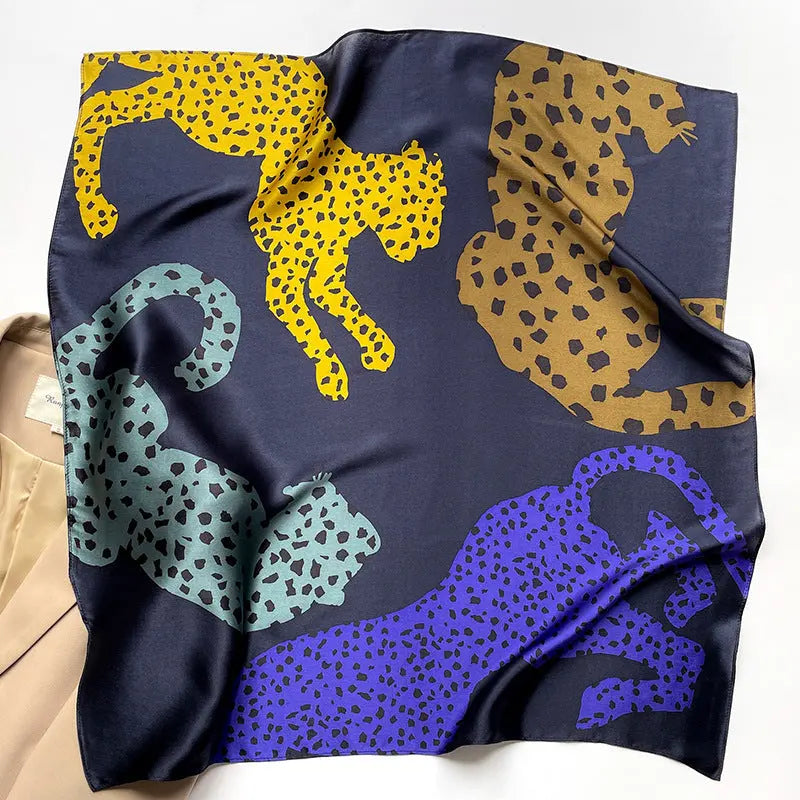 Carré de Soie - BERIT - Coeur de Foulard