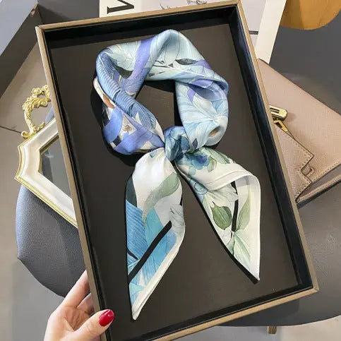 Carré de Soie - FUMIKO Coeur de Foulard