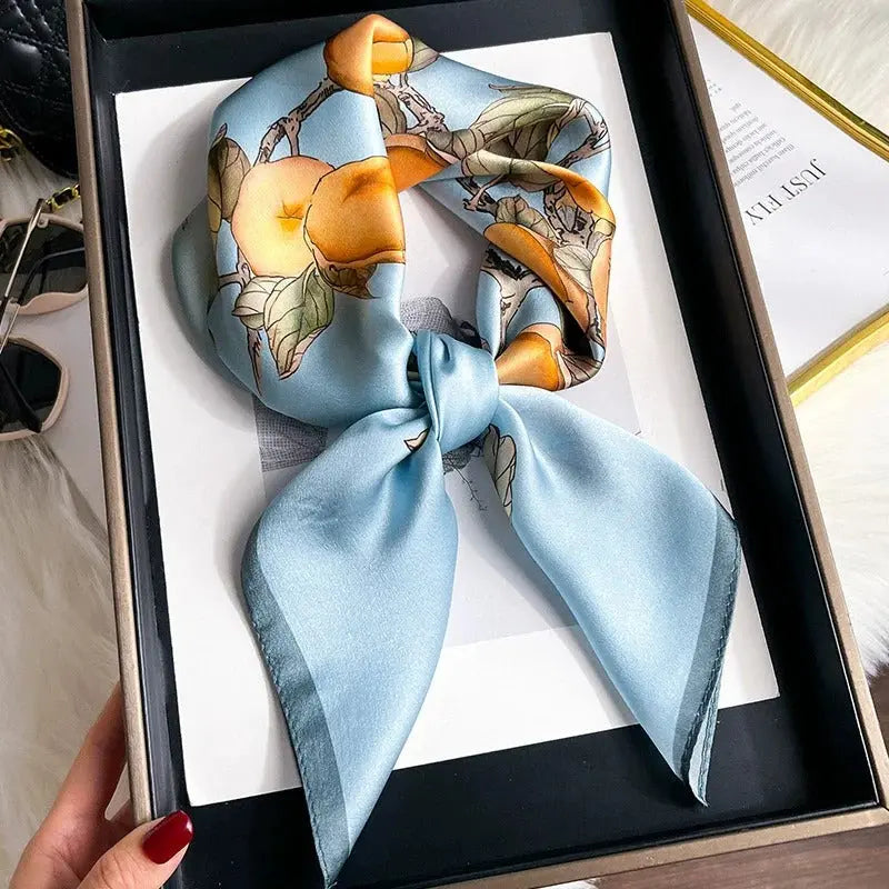 Carré de Soie - HIKARI - Coeur de Foulard