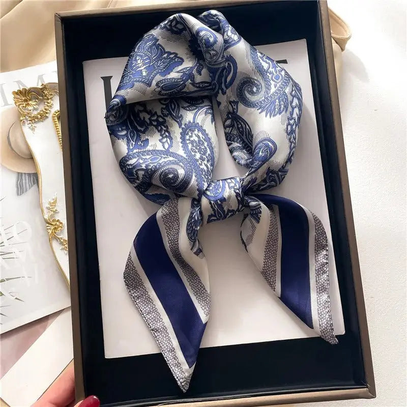 Foulard carré CATALINA Coeur de Foulard